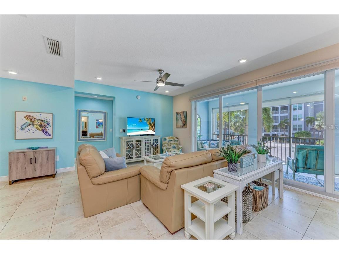 391 Aruba Circle #101 Bradenton FL 34209 A4673715 image9