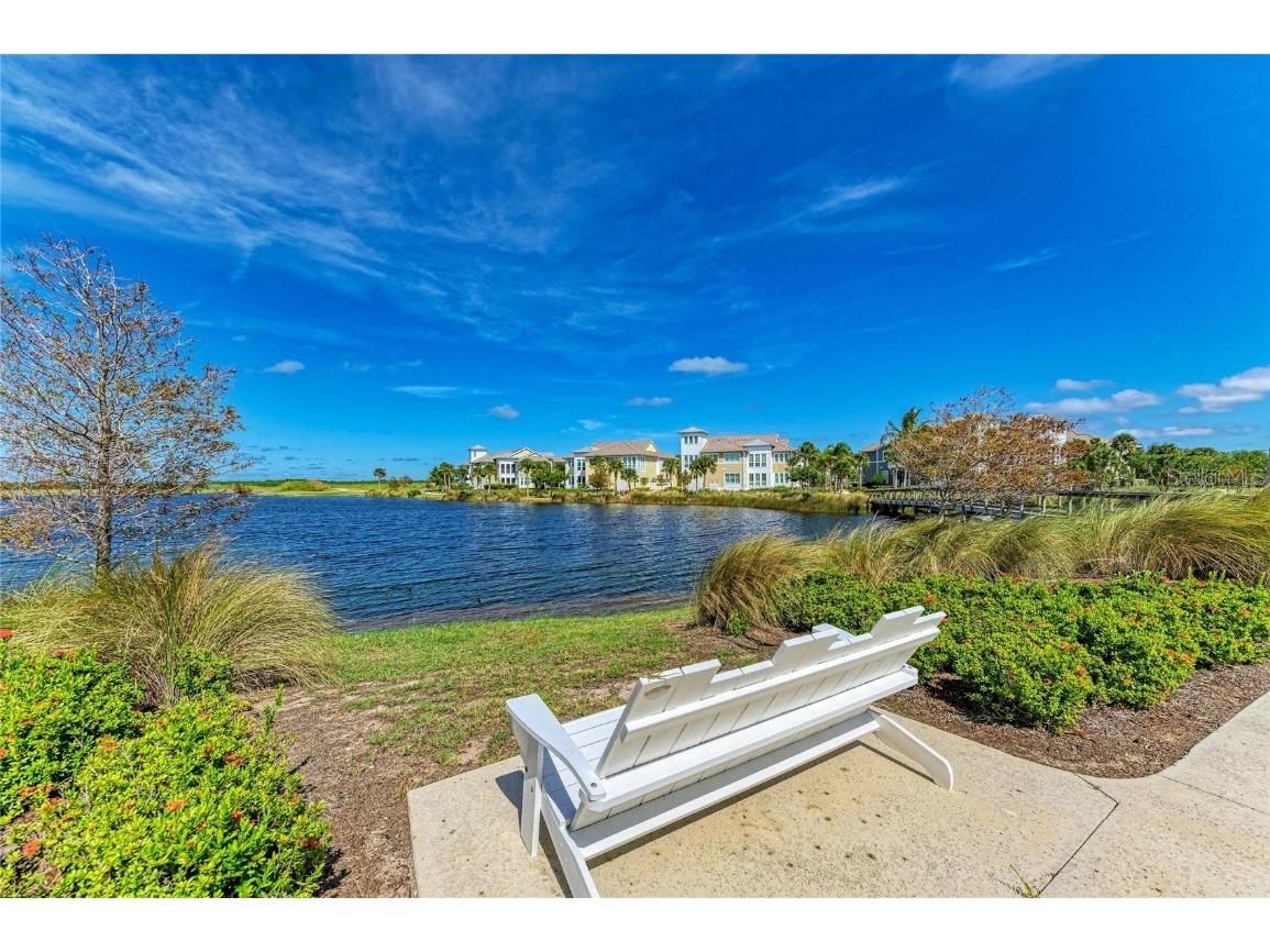 391 Aruba Circle #101 Bradenton FL 34209 A4673715 image91