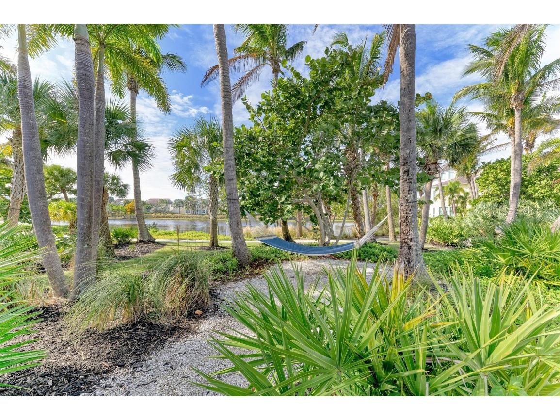 391 Aruba Circle #101 Bradenton FL 34209 A4673715 image94