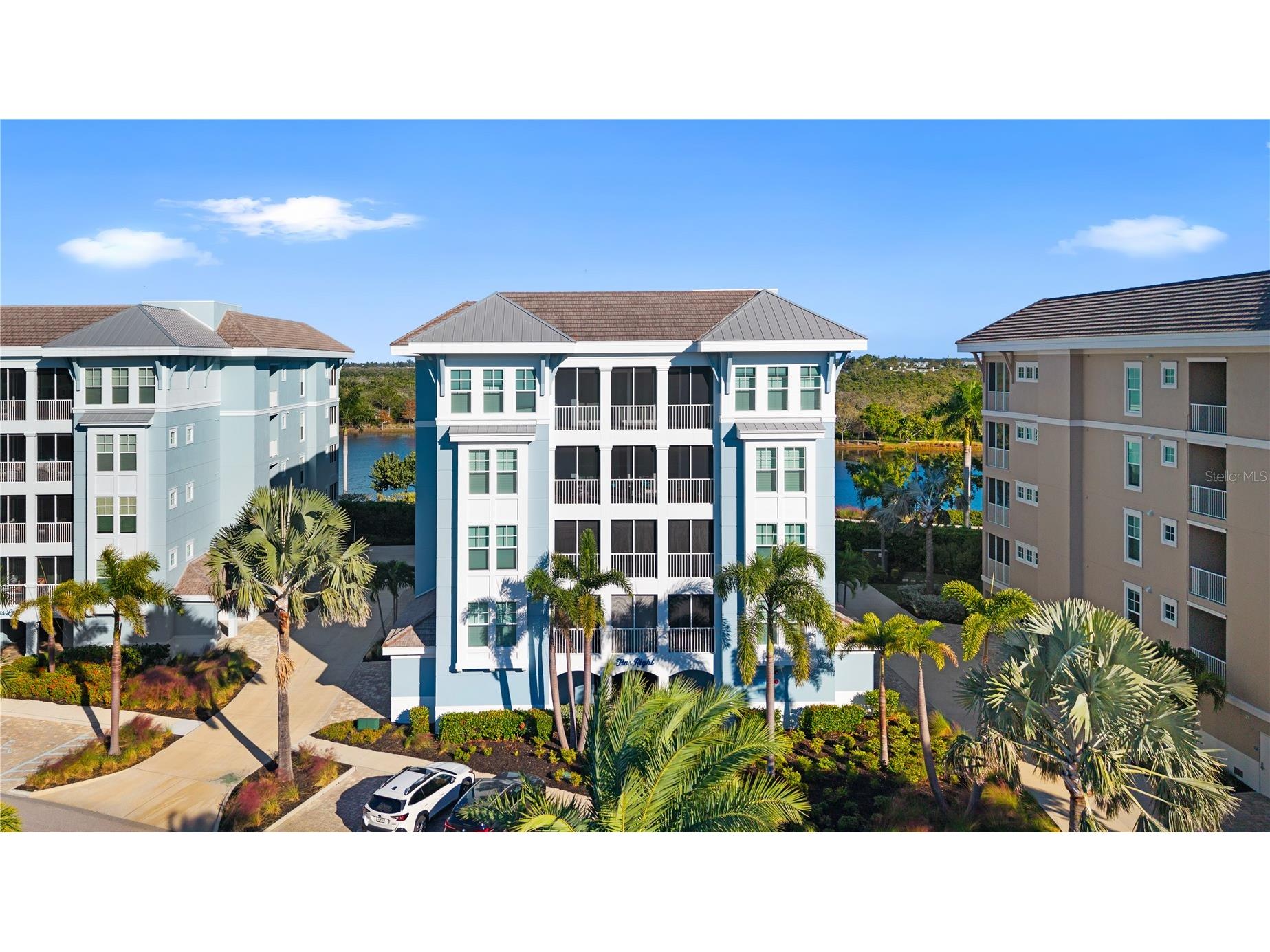 391 Aruba Circle #303 Bradenton FL 34209 A4671120 image1