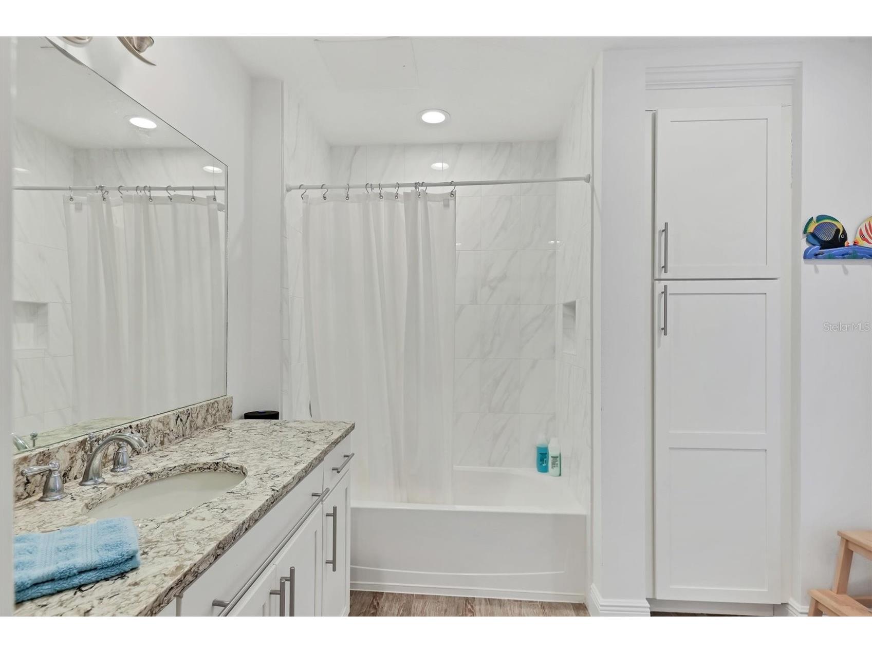 391 Aruba Circle #401 Bradenton FL 34209 - ANNA MARIA SOUND A4678976 image20