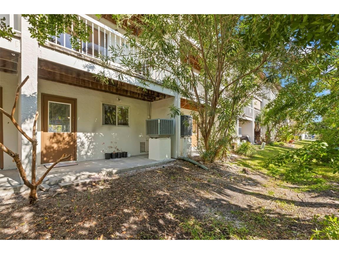 391 Madeira Circle Tierra Verde FL 33715 TB8450232 image30