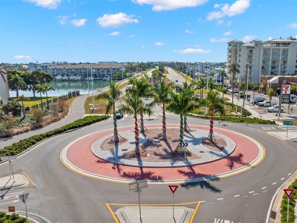 391 Madeira Circle Tierra Verde FL 33715 TB8450232 image41