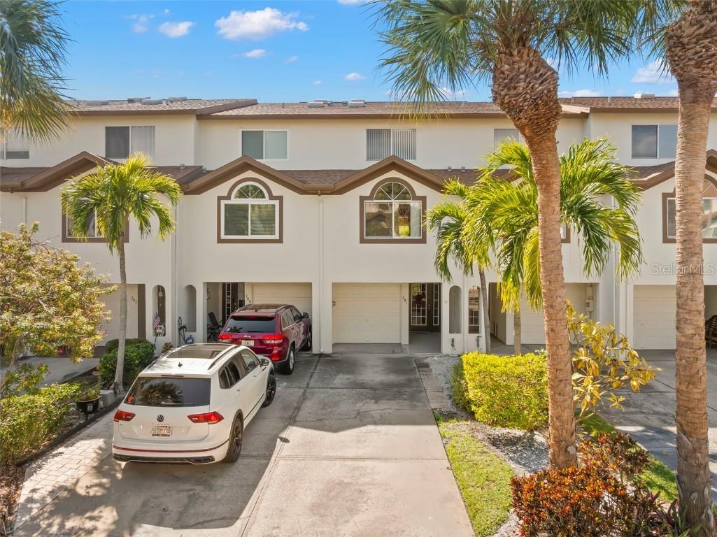 391 Madeira Circle Tierra Verde FL 33715 TB8450232 image44