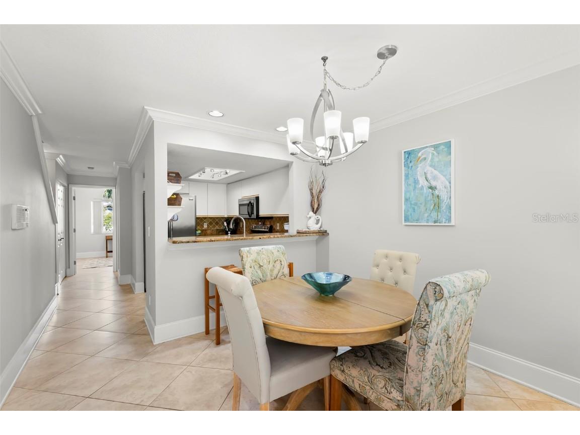 391 Madeira Circle Tierra Verde FL 33715 TB8450232 image8