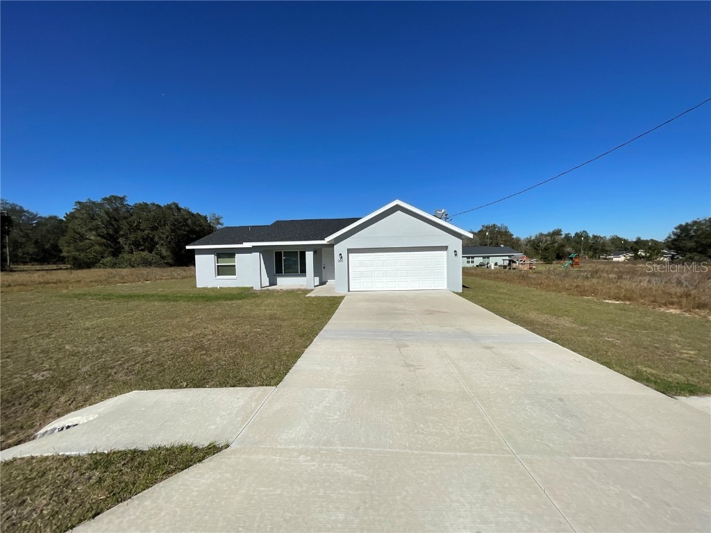 391 Malauka Loop Ocklawaha FL 32179 O6177693 image1