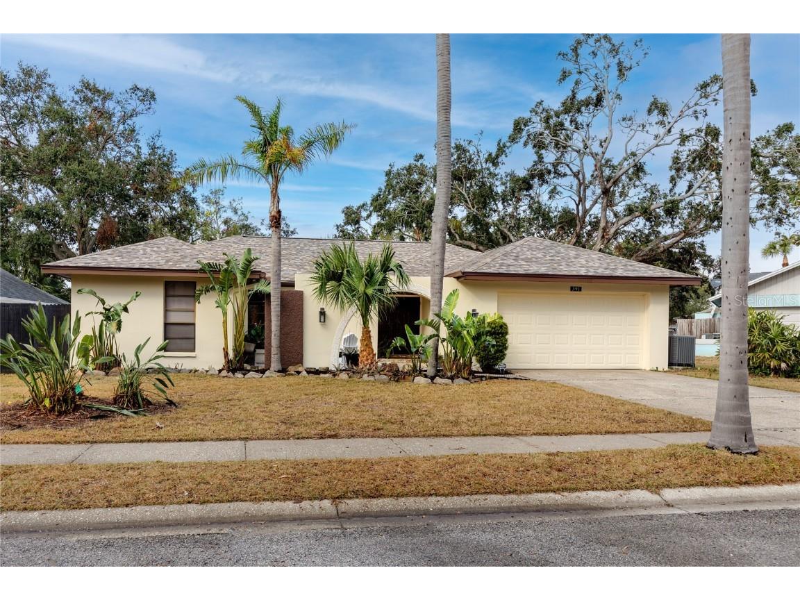 391 Meravan Court Palm Harbor FL 34683 TB8334094 image1
