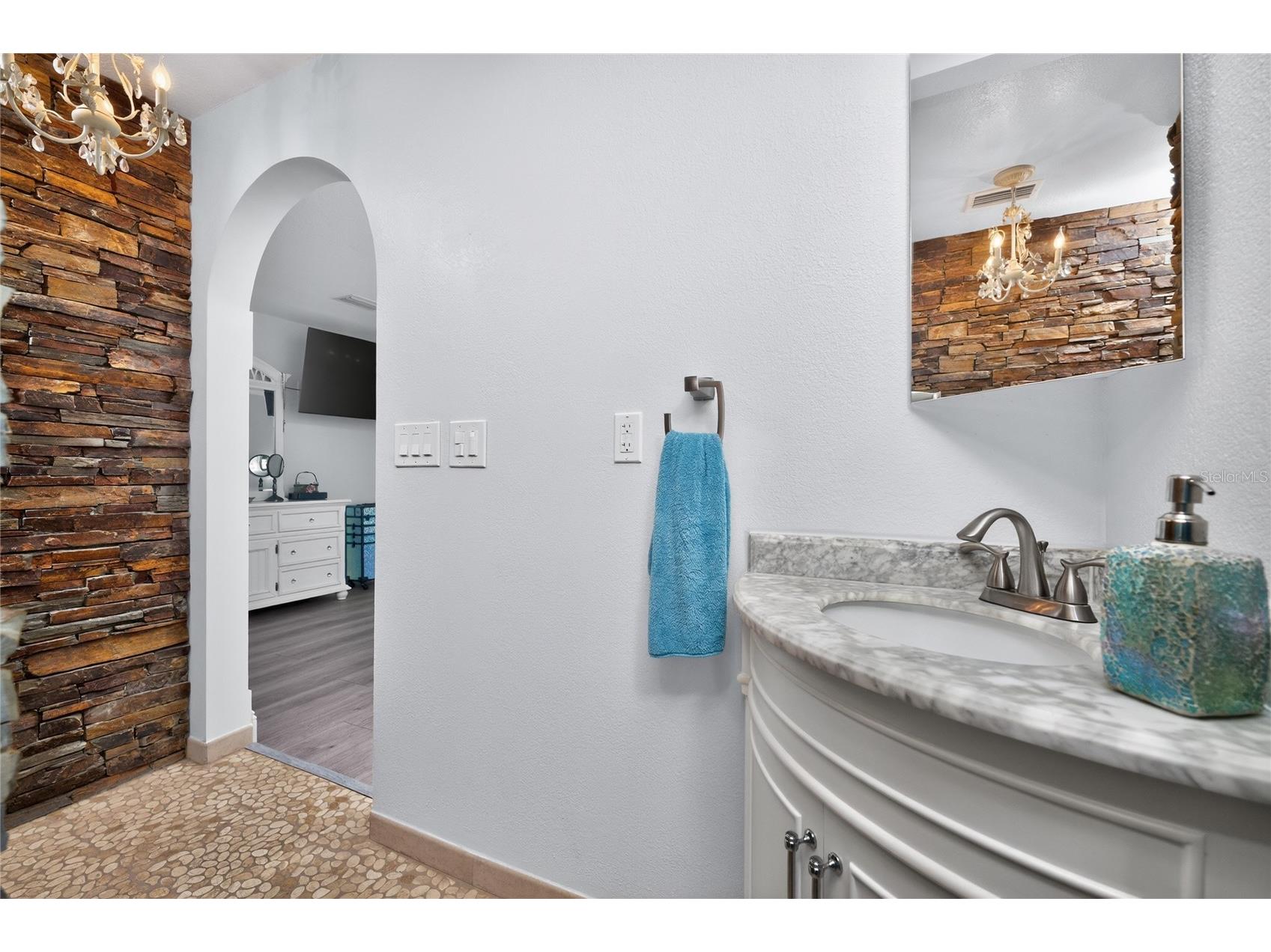 391 Via Esplanade Punta Gorda FL 33950 - MOONFISH CANAL C7523761 image21