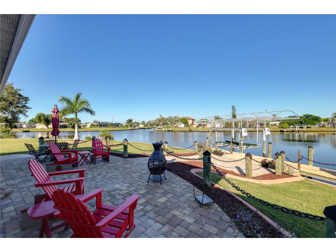391 Weber Terrace Port Charlotte FL 33952 - POMPANO WATERWAY C7482545 image1