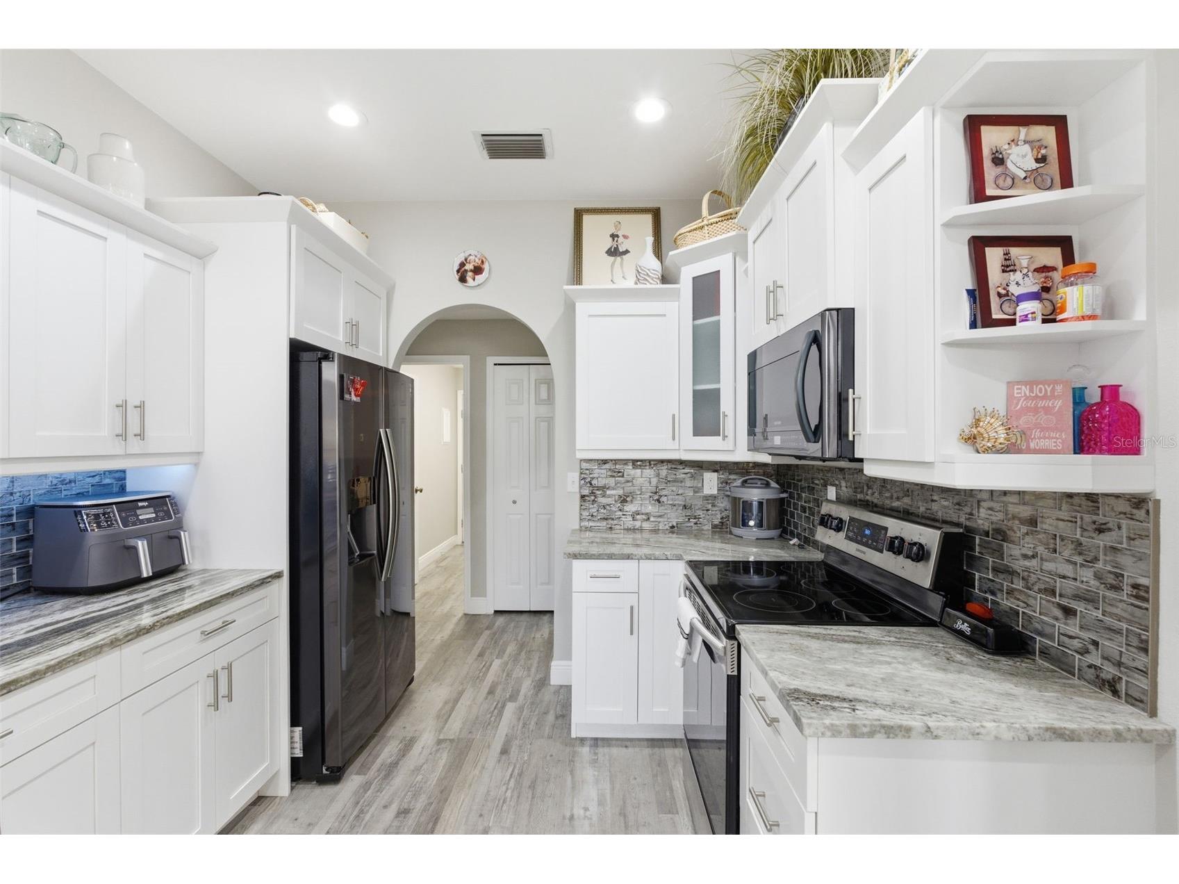 391 Wood Bridge Avenue Tarpon Springs FL 34689 TB8460721 image18