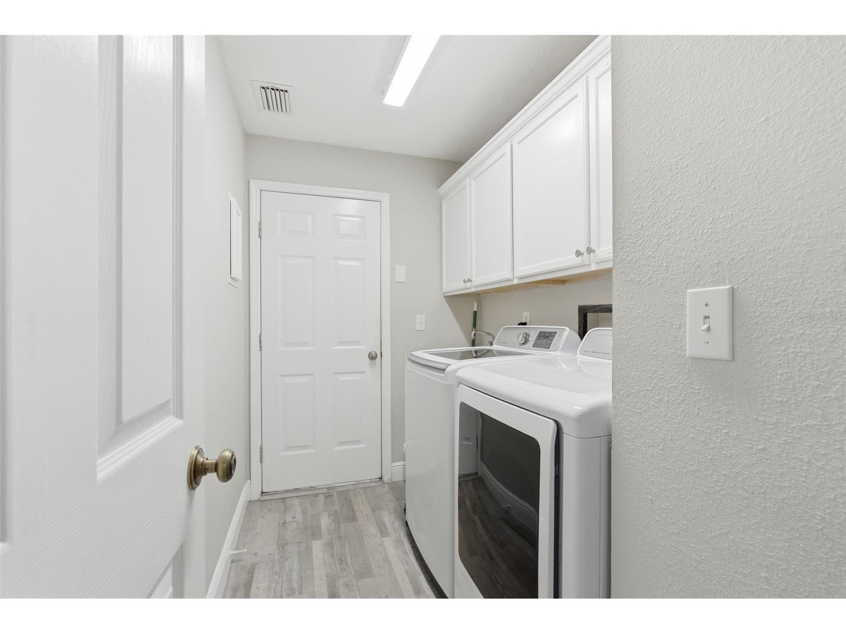 391 Wood Bridge Avenue Tarpon Springs FL 34689 TB8460721 image35