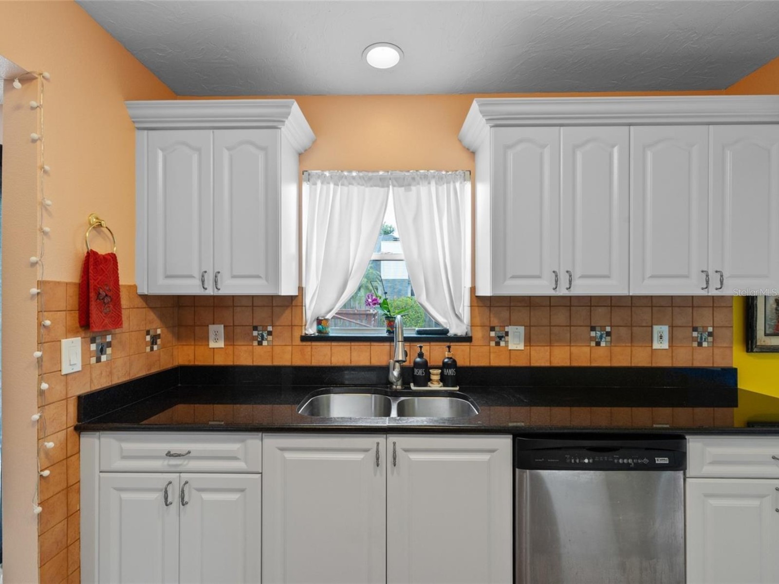 3910 77th Place E Sarasota FL 34243 A4698957 image17