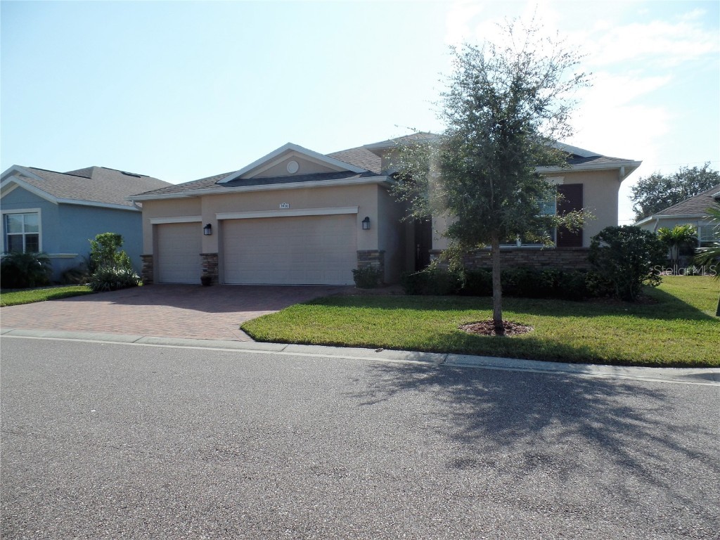 3910 Bedford Avenue Winter Haven FL 33884 - Ruby Lake L4934889 image1