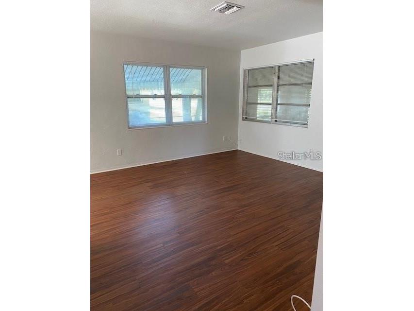 3910 Dr Martin Luther King Jr Street S Saint Petersburg FL 33705 TB8423616 image8