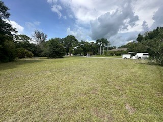 3910 Dunn Drive Sarasota FL 34233 A4549958 image20