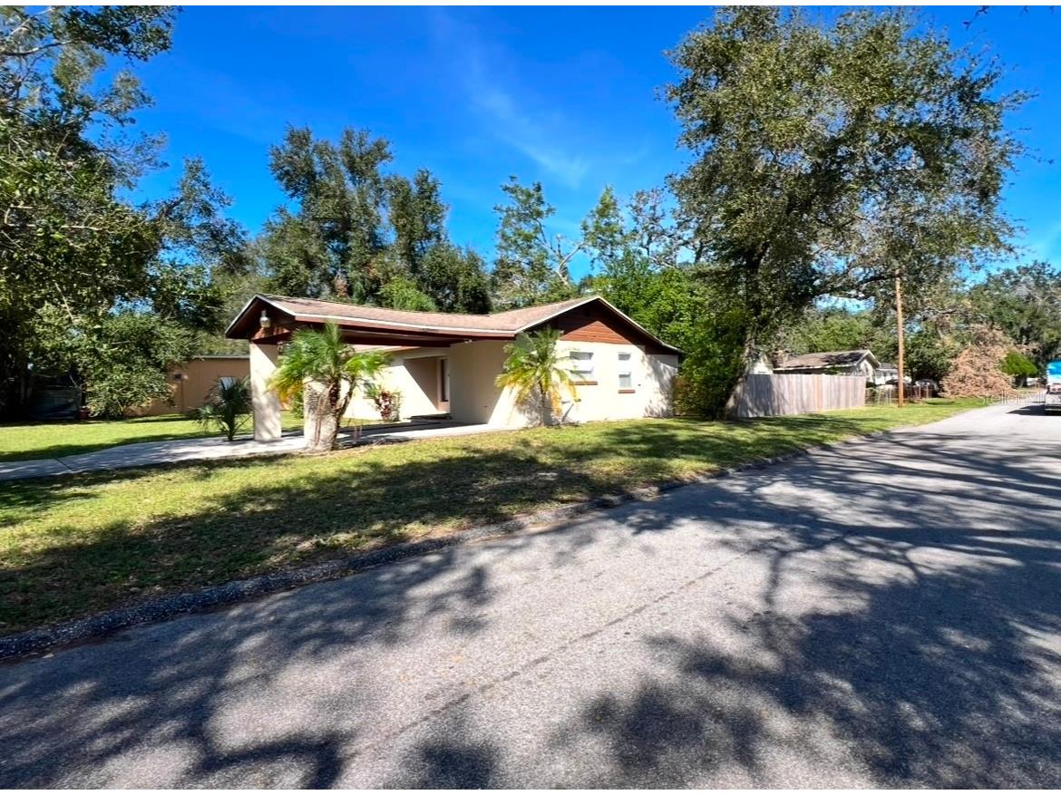 3910 E Ellicott Street Tampa FL 33610 O6409284 image2