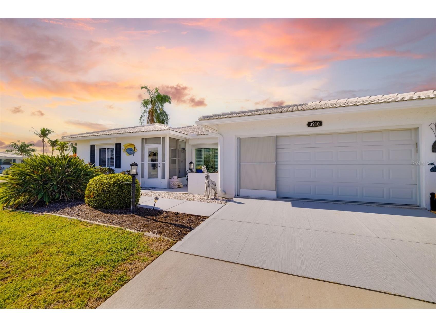 3910 Joyce Drive Bradenton FL 34208 - BRADEN RIVER A4690087 image1