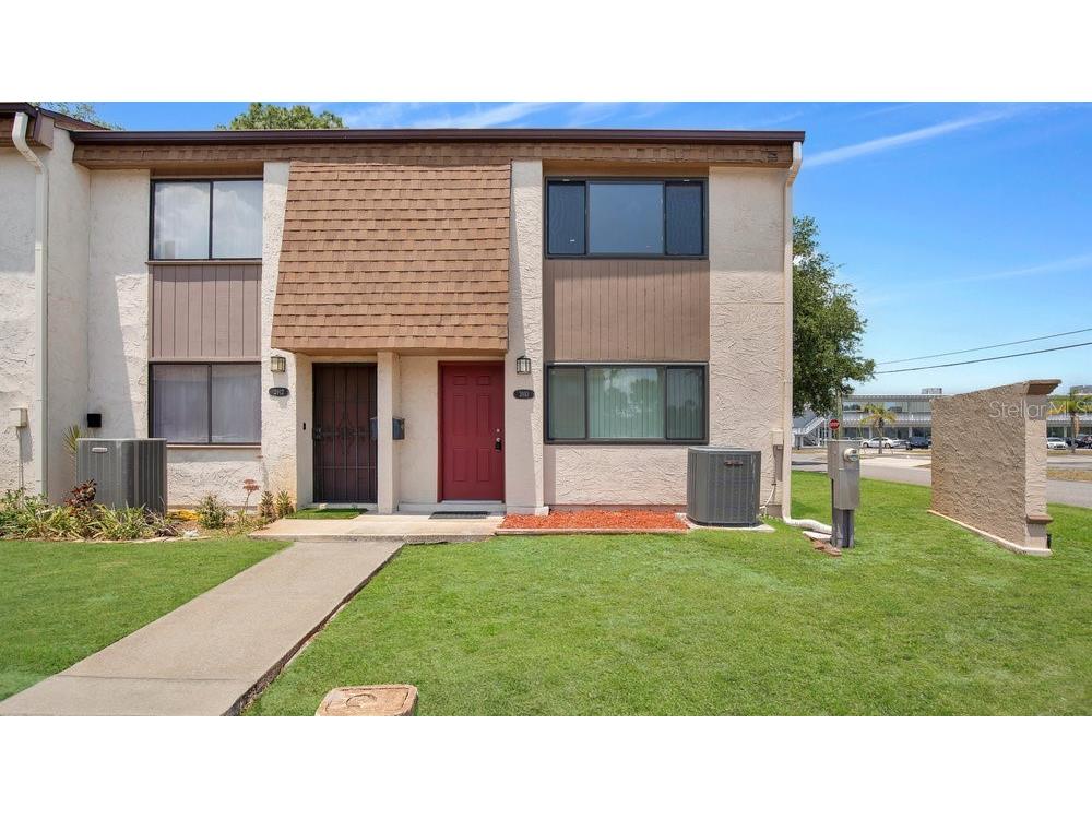 3910 Mount Vernon Avenue Titusville FL 32780 O6203536 image1