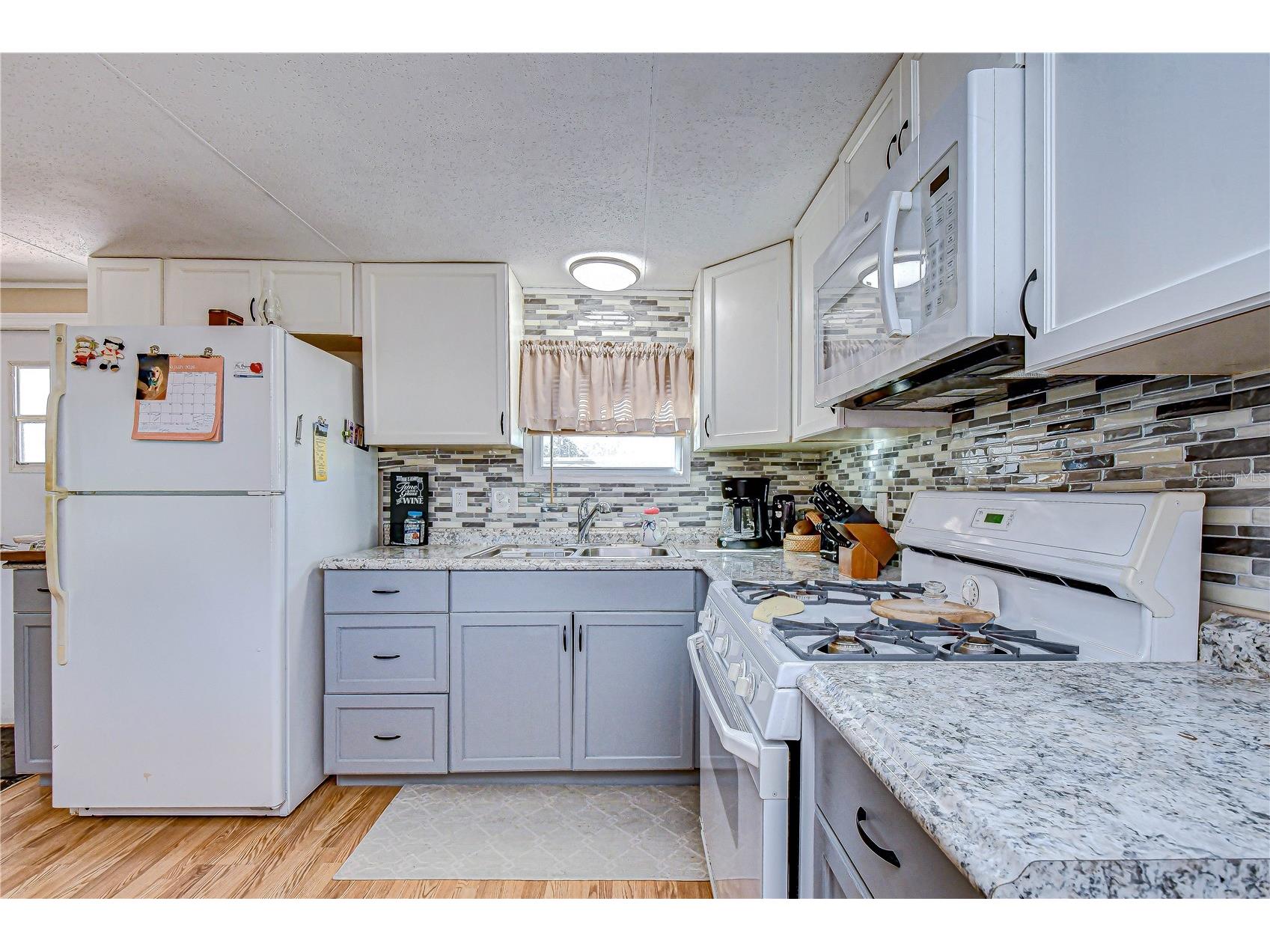 39107 Hillcrest Drive Zephyrhills FL 33542 TB8473532 image40