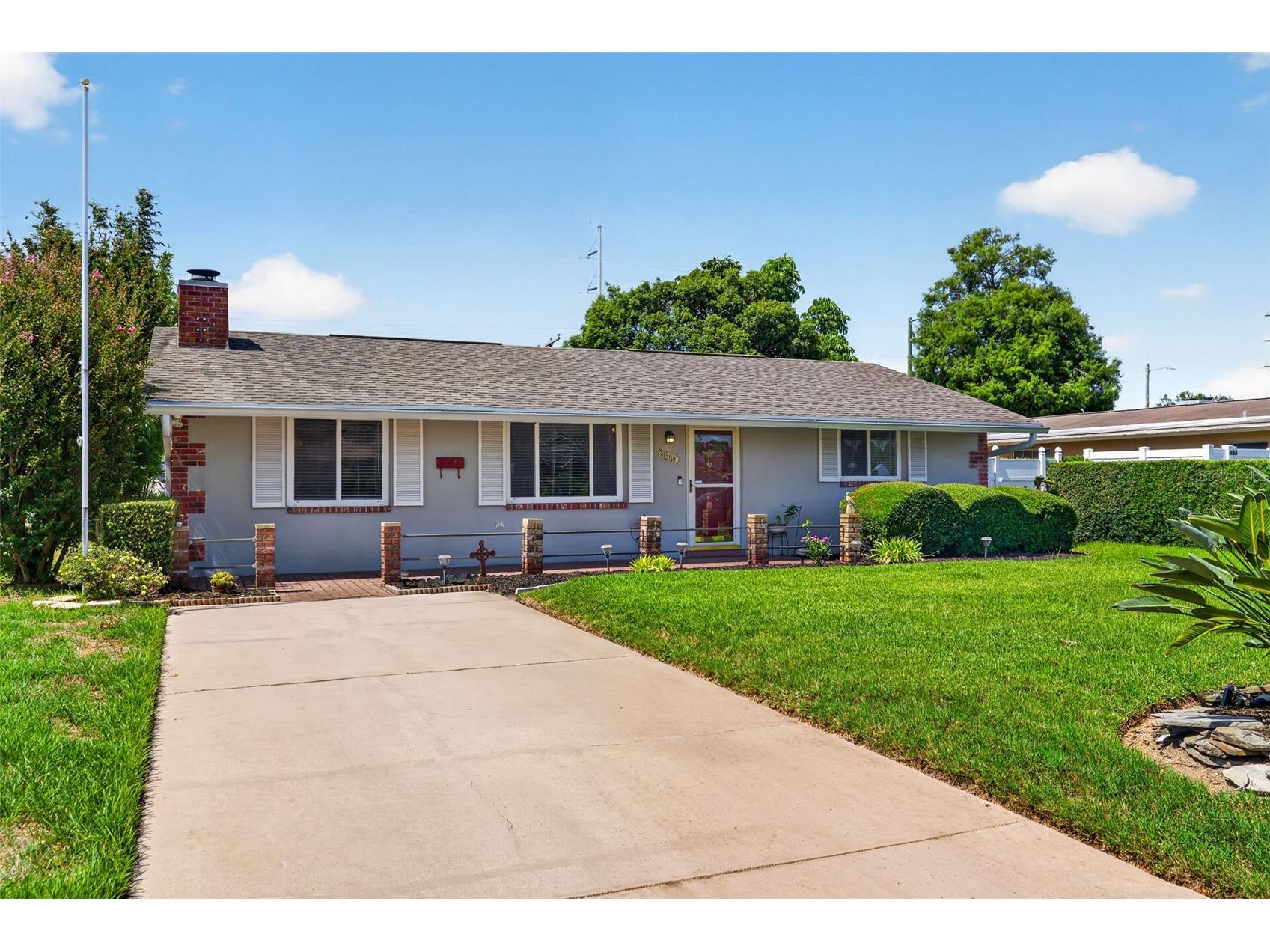 3911 16th Avenue N Saint Petersburg FL 33713 TB8512565 image1