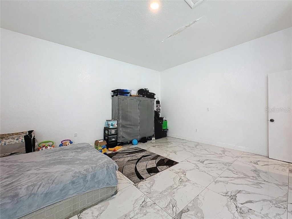 3911 Auburndale Avenue Orlando FL 32839 TB8347128 image41