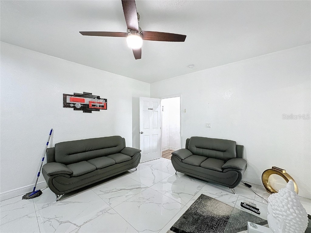 3911 Auburndale Avenue Orlando FL 32839 TB8347128 image78