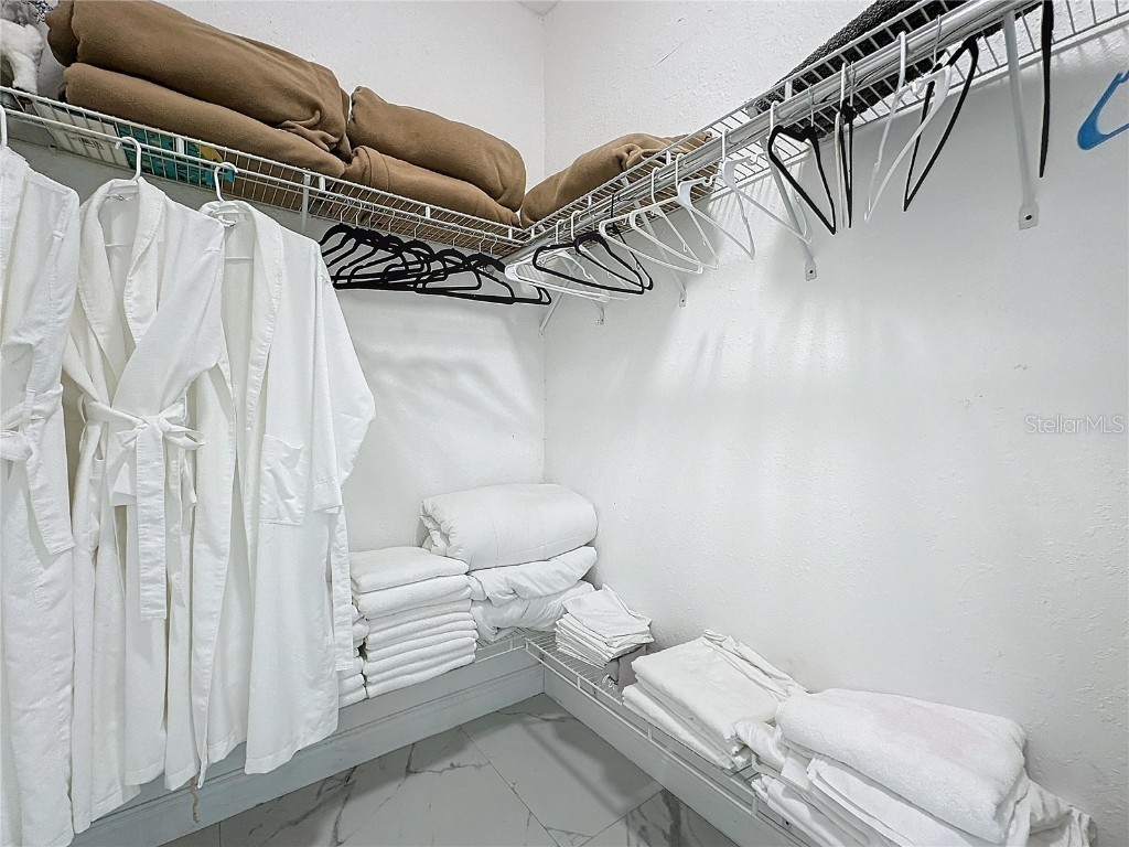 3911 Auburndale Avenue Orlando FL 32839 TB8347128 image87