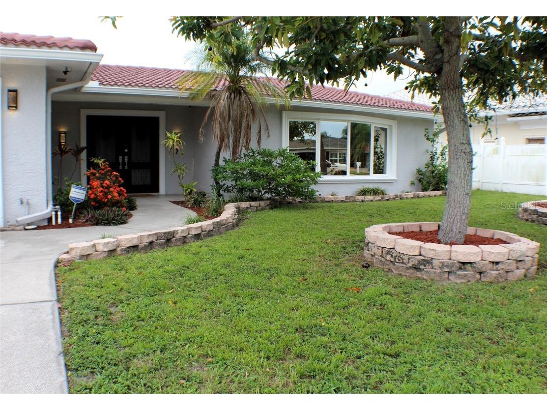 3911 Doral Drive Tampa FL 33634 W7857703 image1