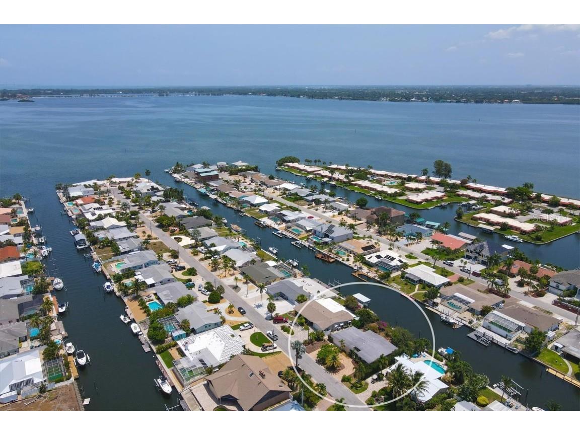 3911 Plumosa Terrace Bradenton FL 34210 A4538211 image1