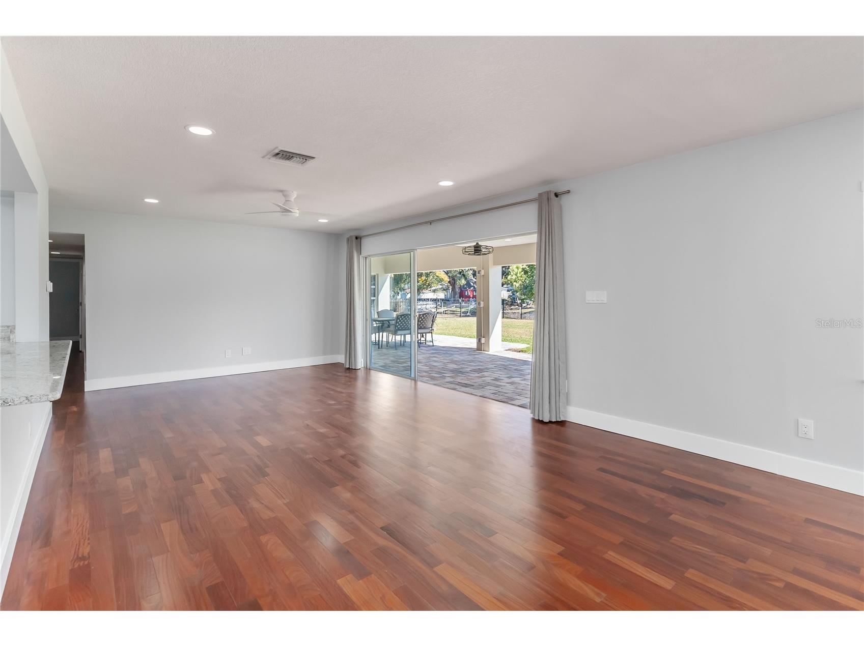 3911 Venice Drive Orlando FL 32806 - LAKE CONWAY O6377815 image13