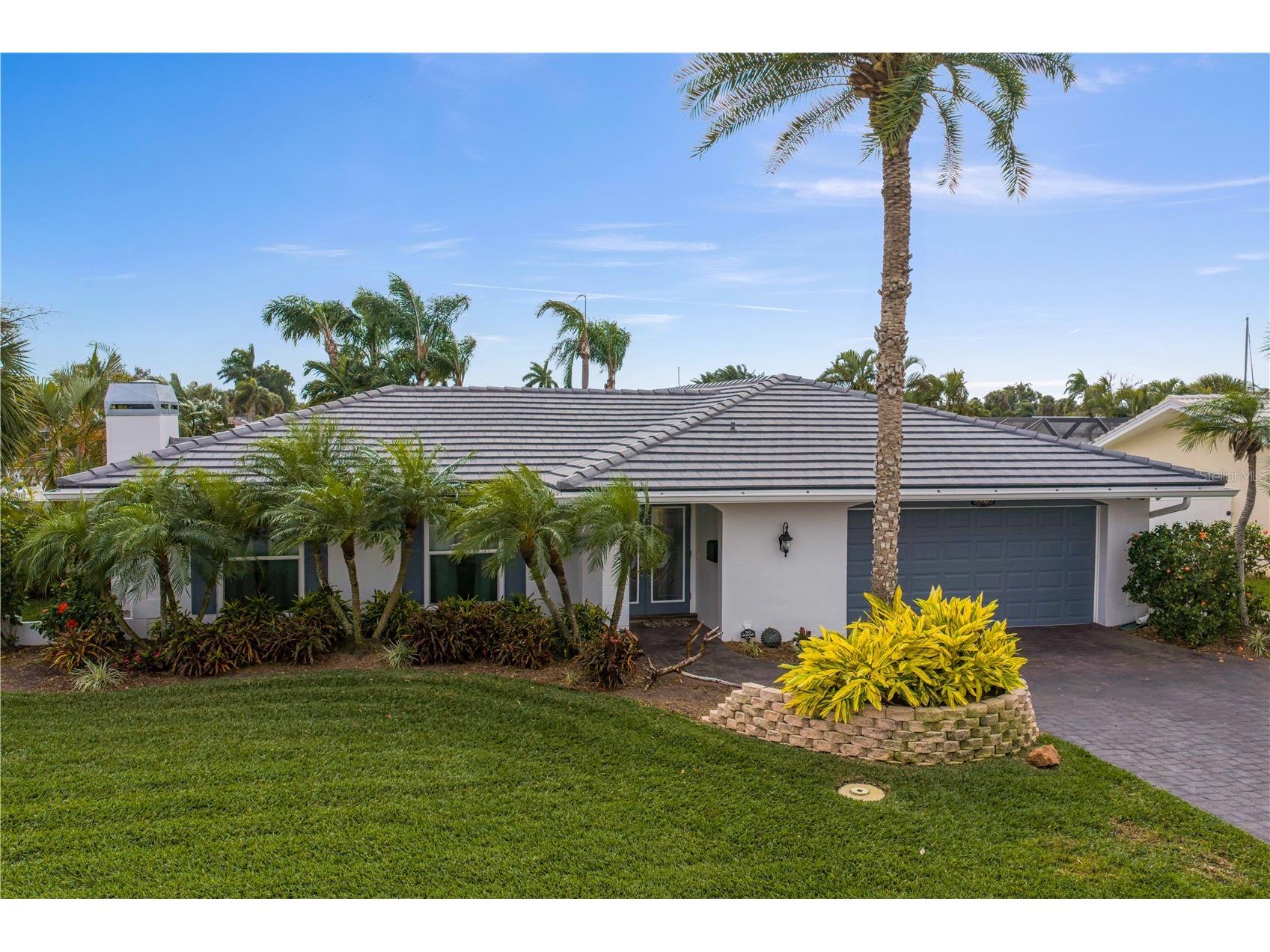 3912 46th Avenue S Saint Petersburg FL 33711 TB8469563 image1