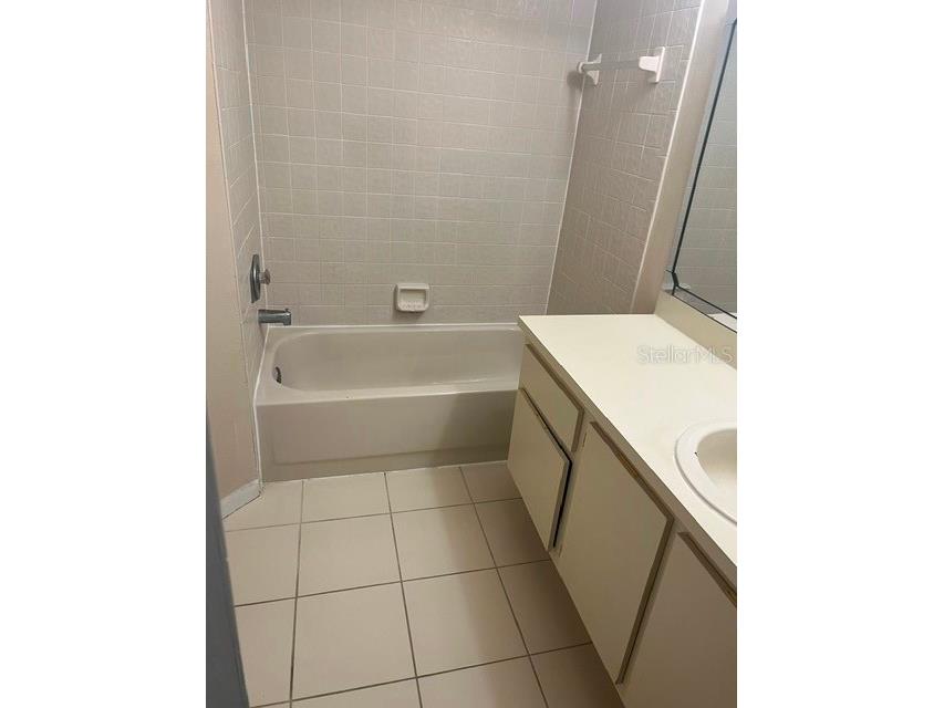 3912 Atrium Drive #L7 Orlando FL 32822 O6410028 image14