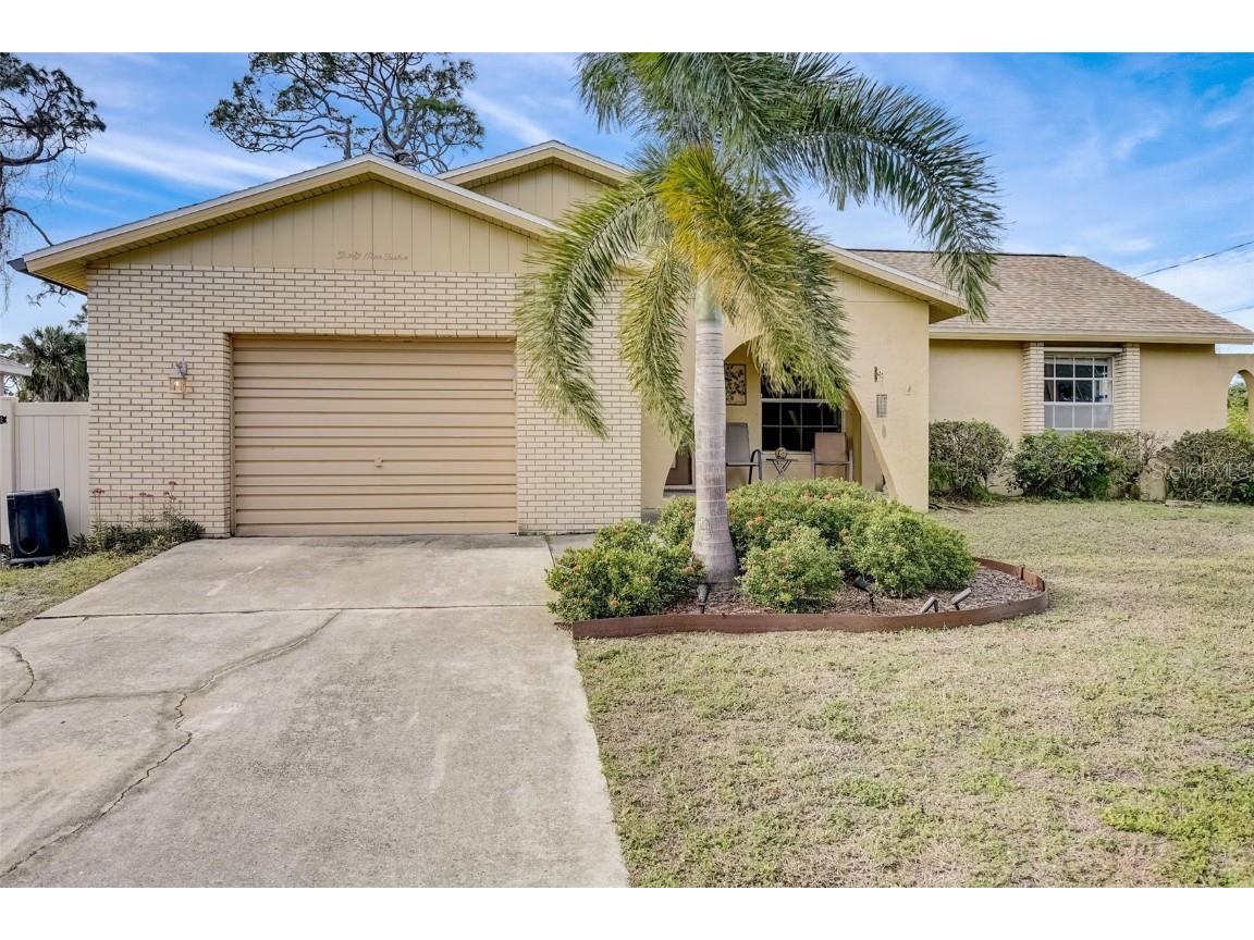 3912 Coleman Road Venice FL 34293 A4597319 image1