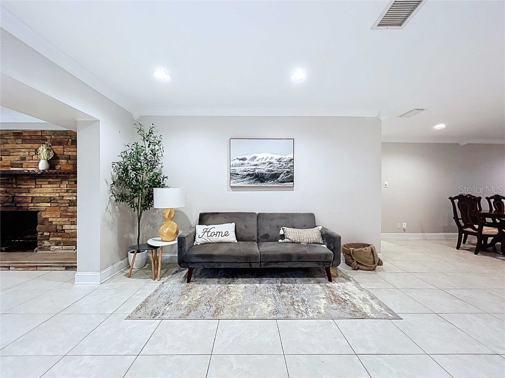 3912 Fontainebleau Drive Tampa FL 33634 TB8411591 image13