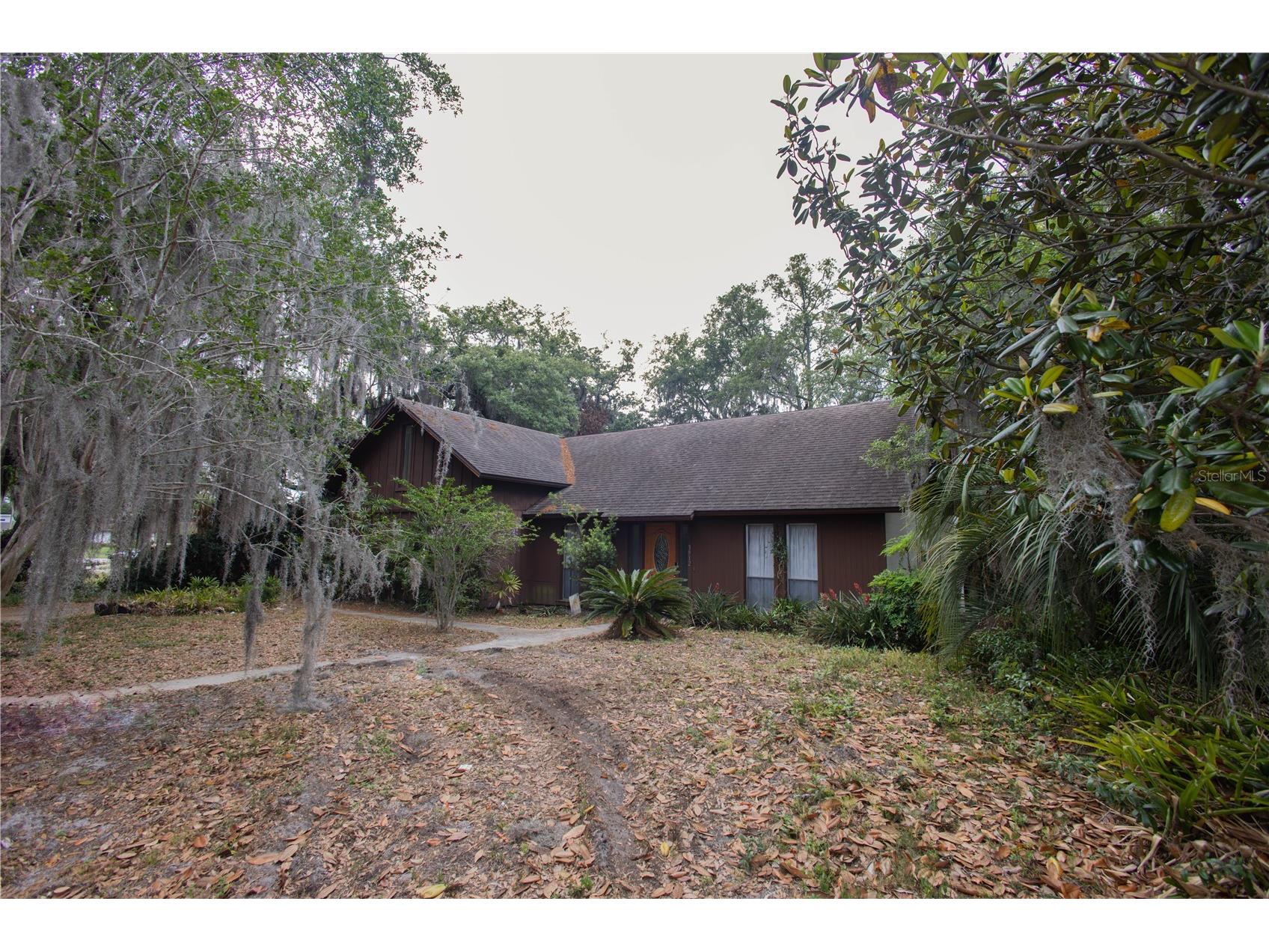 3912 Rose Petal Lane Orlando FL 32808 O6405528 image2