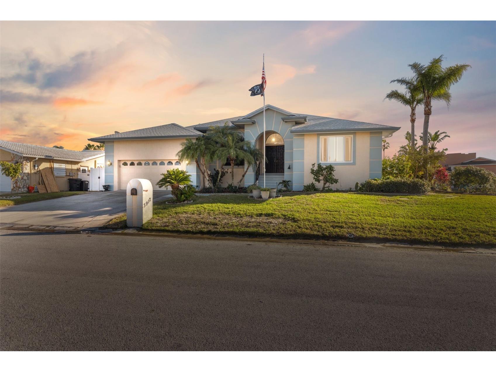 3912 Rudder Way New Port Richey FL 34652 W7872070 image1