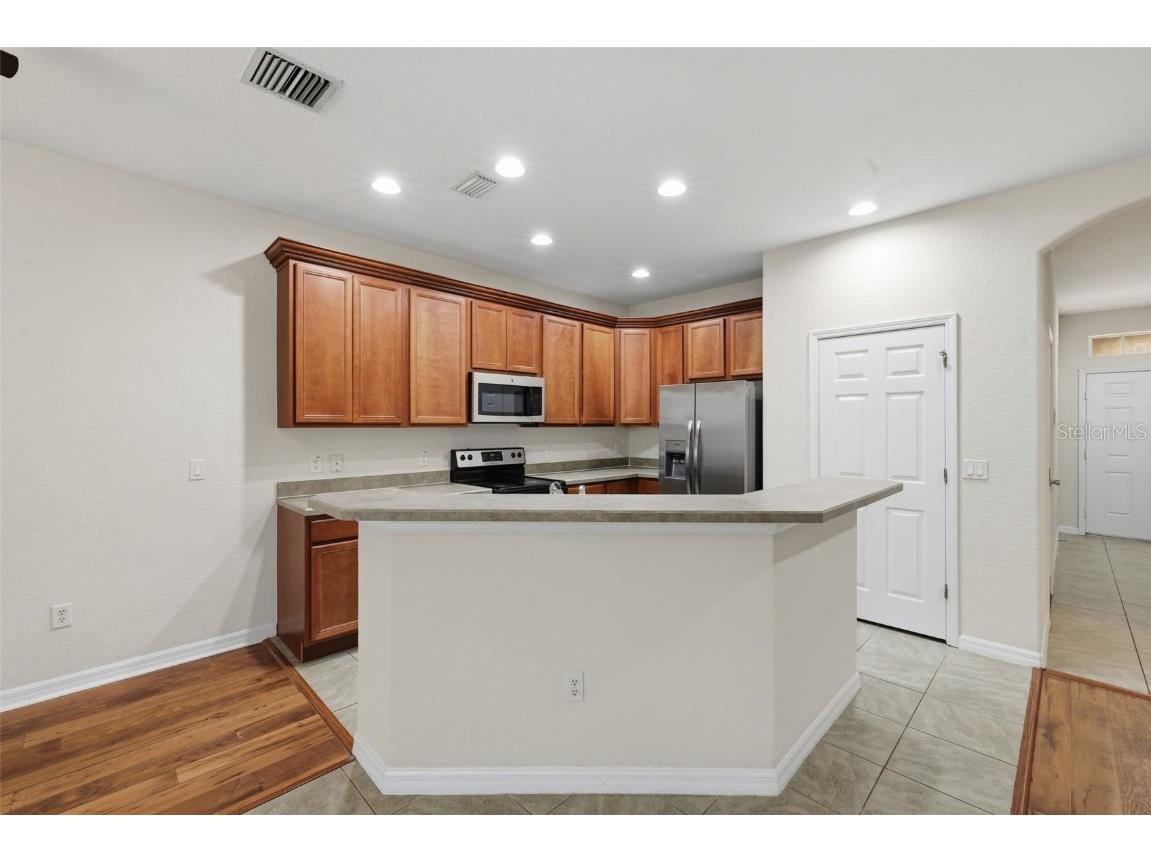 3912 Silverlake Way Wesley Chapel FL 33544 TB8450280 image7