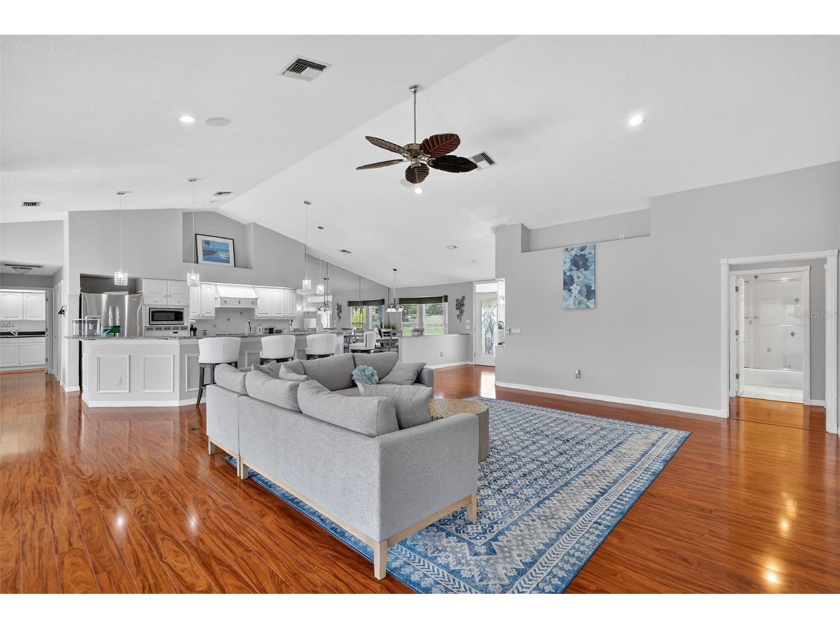 39125 Tacoma Drive Lady Lake FL 32159 - LAKE GRIFFIN G5109495 image14