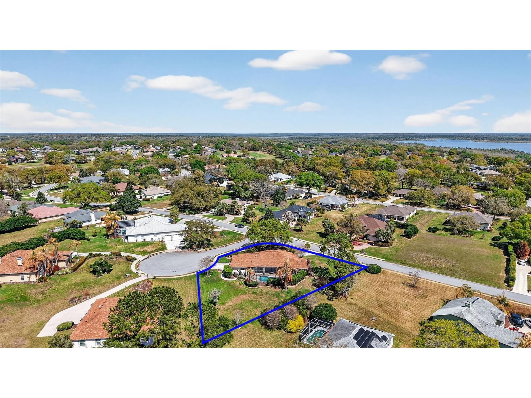 39125 Tacoma Drive Lady Lake FL 32159 - LAKE GRIFFIN G5109495 image8