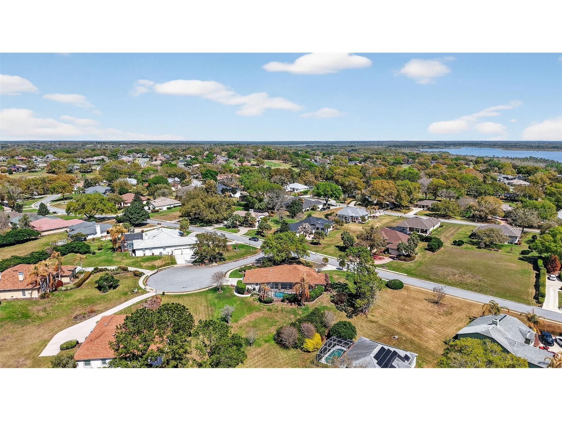 39125 Tacoma Drive Lady Lake FL 32159 - LAKE GRIFFIN G5109495 image9