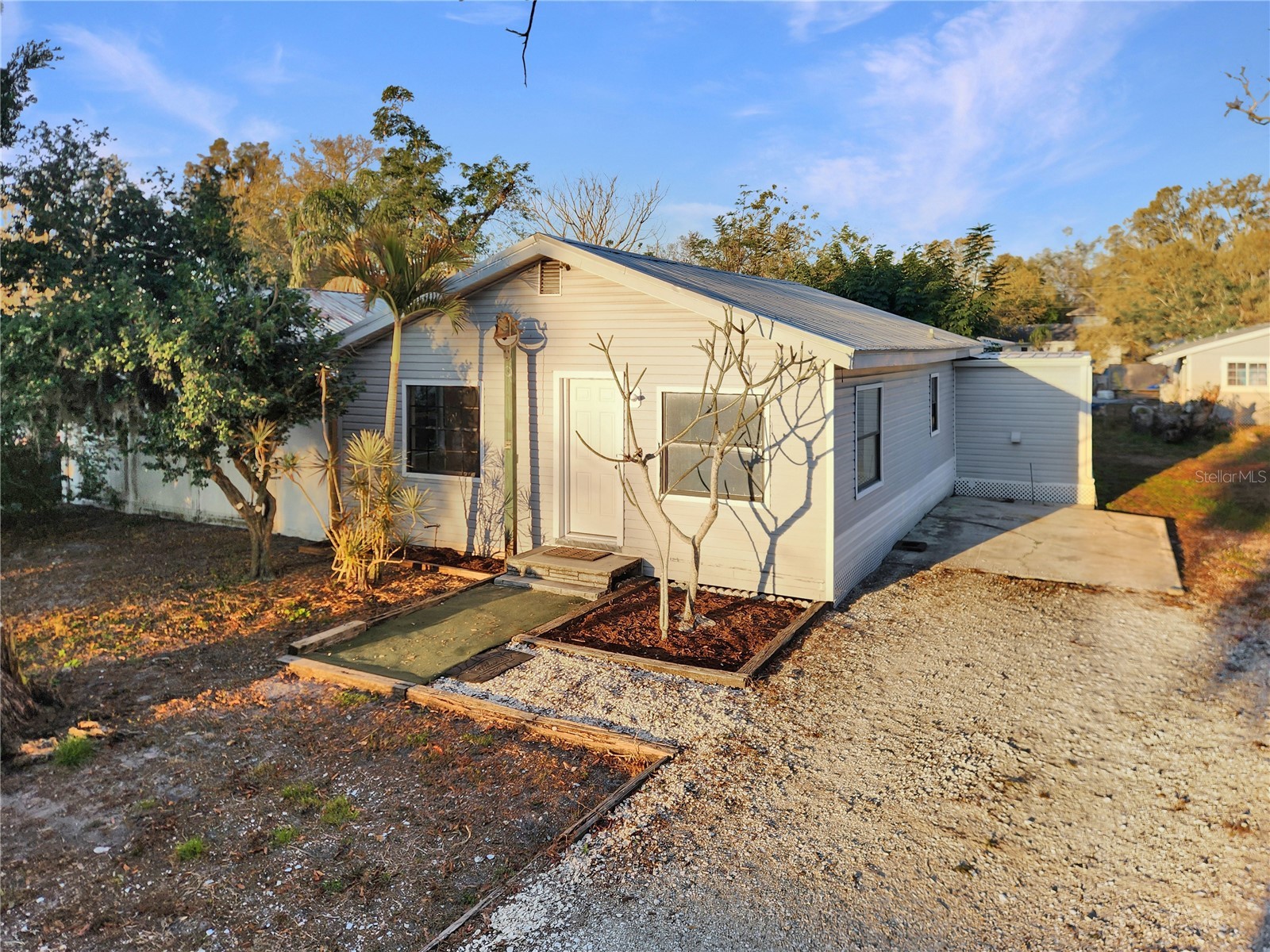 3913 Chestnut Avenue Sarasota FL 34234 A4684106 image1