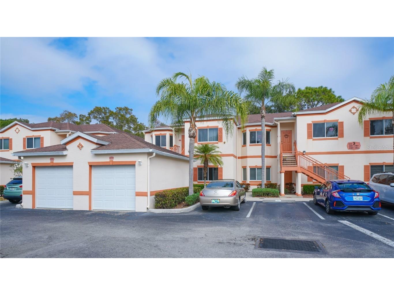 3913 Mediterranea Circle #321 Sarasota FL 34233 A4567160 image1