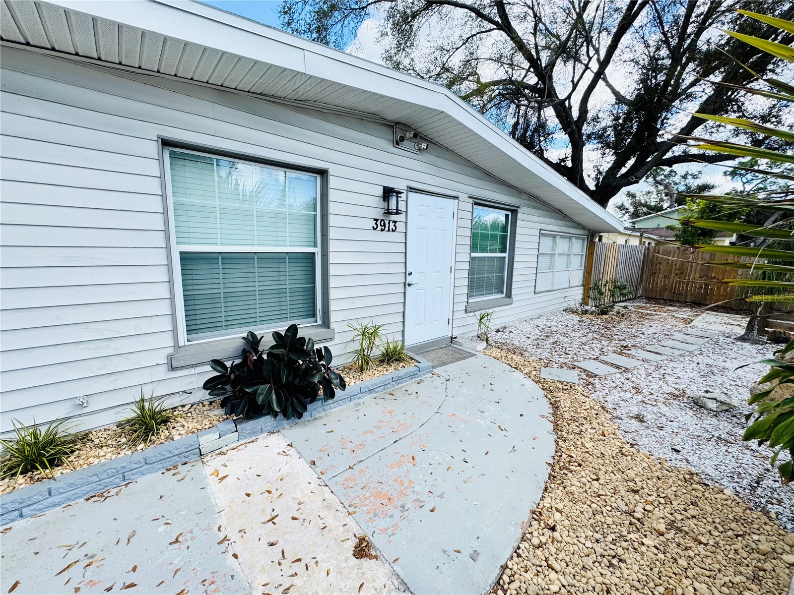 3913 S Shade Avenue Sarasota FL 34231 A4685545 image5