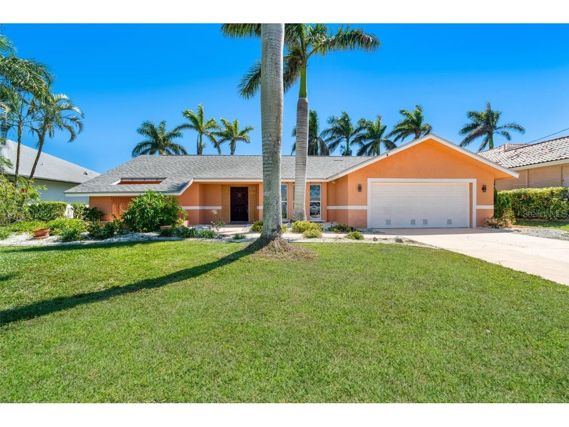 3913 SE 19th Avenue Cape Coral FL 33904 C7507326 image1
