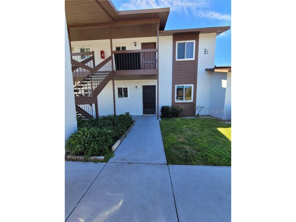 39132 County Road 54 #2018 Zephyrhills FL 33542 U8232642 image1