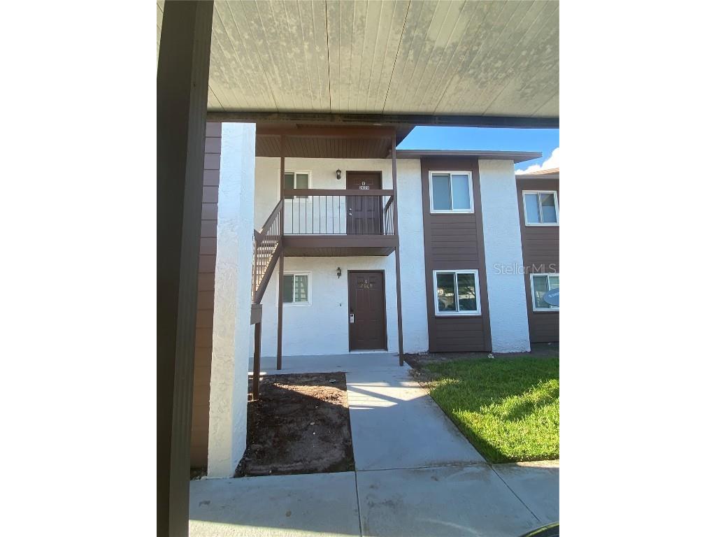 39132 County Road 54 #2070 Zephyrhills FL 33542 TB8330412 image1