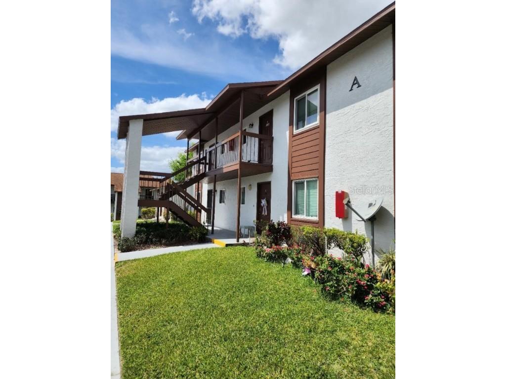 39132 County Road 54 #2124 Zephyrhills FL 33542 U8236109 image1