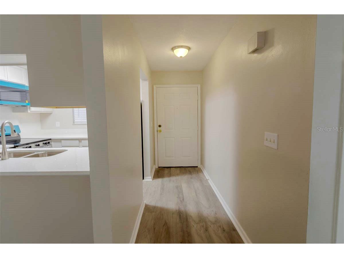 39132 County Road 54 #2172 Zephyrhills FL 33542 TB8530155 image3