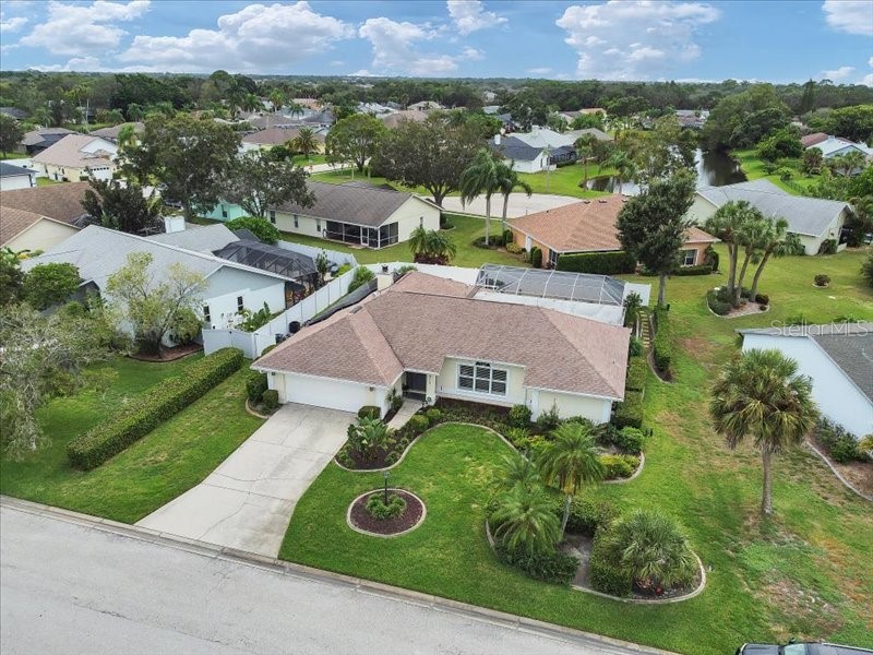 3914 57th Drive E Bradenton FL 34203 A4583966 image1