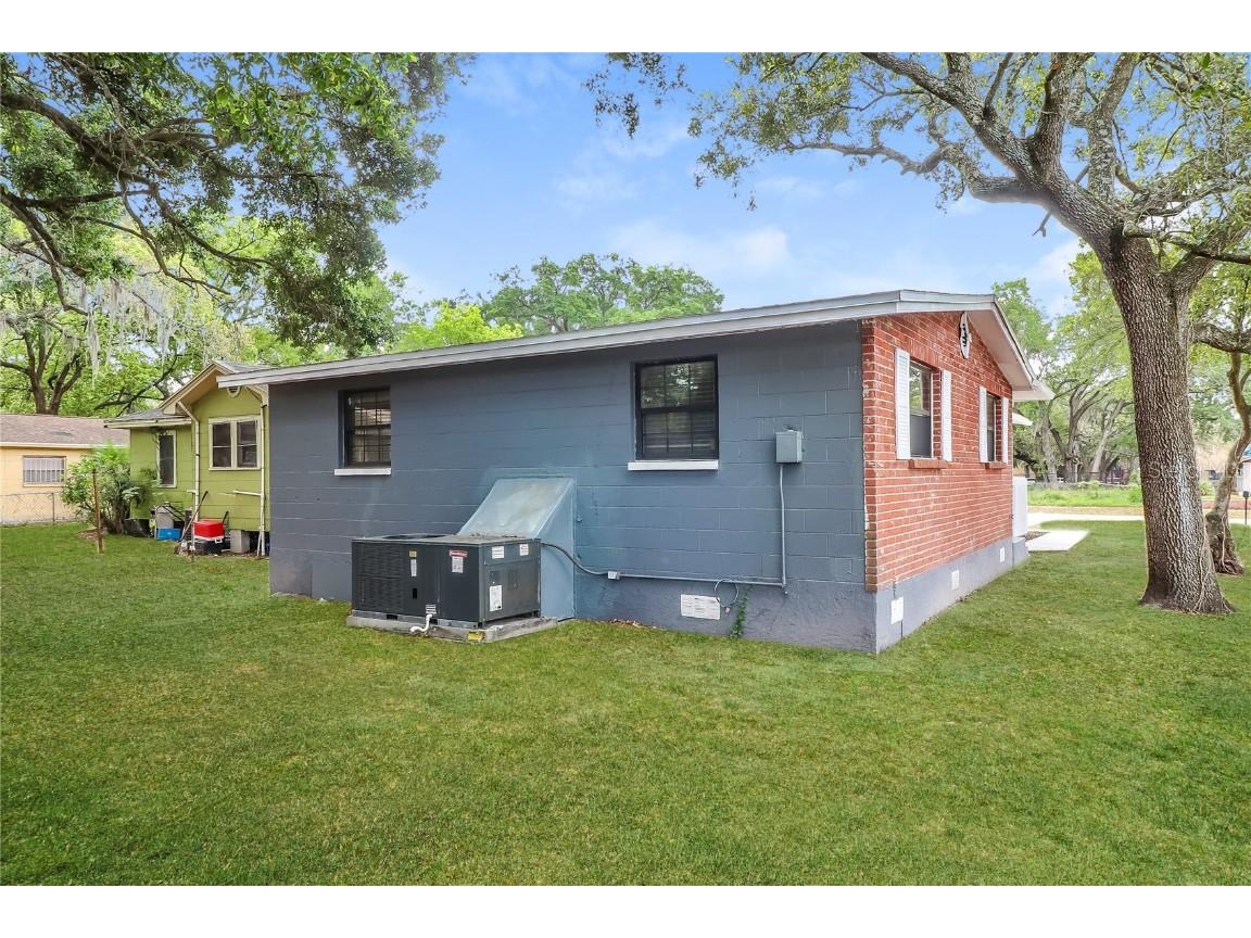 3914 Deleuil Avenue Tampa FL 33610 O6359637 image13